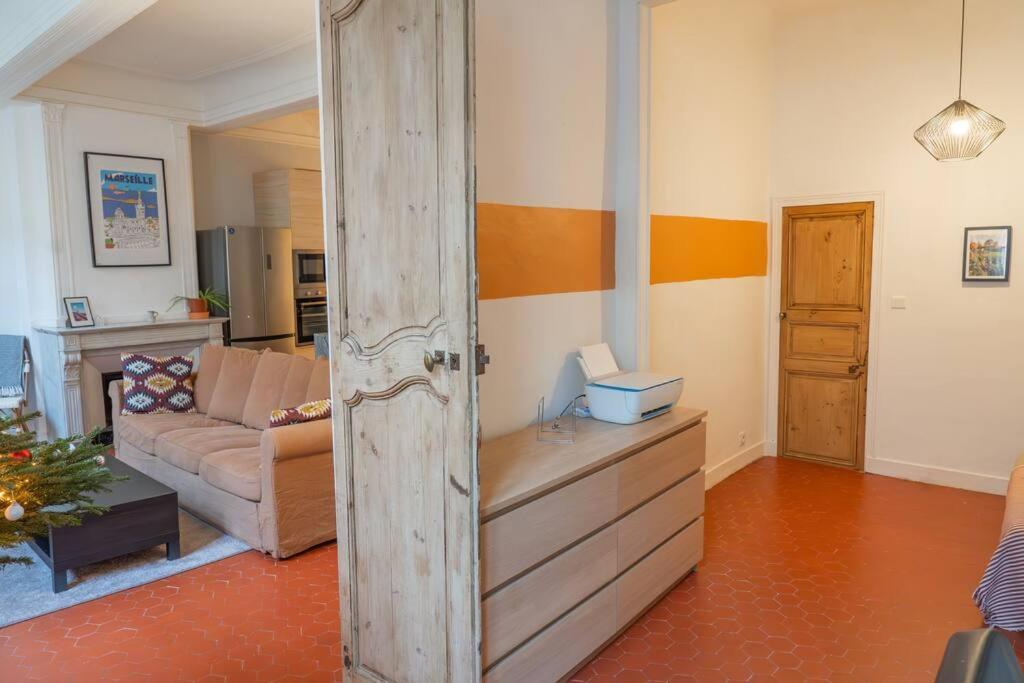 Spacieux Loft เอ็ก-ซอง-โพรวองซ์ ภายนอก รูปภาพ